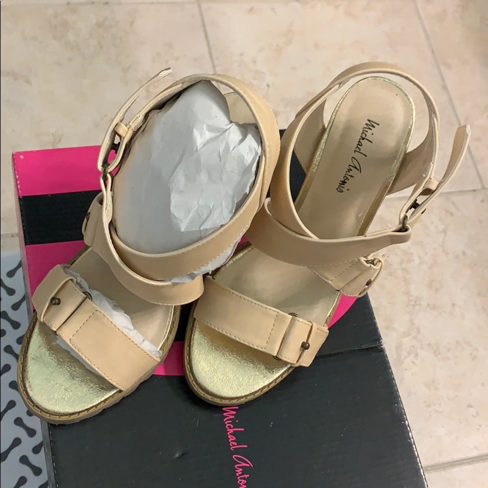 Heeled sandals